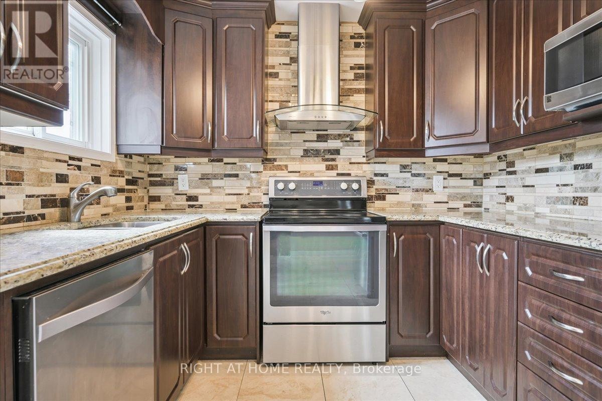 












5322 LISMIC BOULEVARD

,
Mississauga (East Credit),




Ontario
L5V1P5


