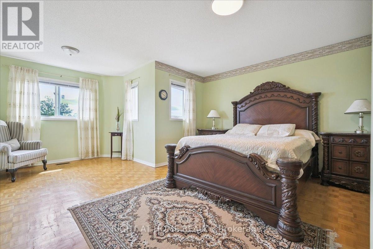 












5322 LISMIC BOULEVARD

,
Mississauga (East Credit),




Ontario
L5V1P5

