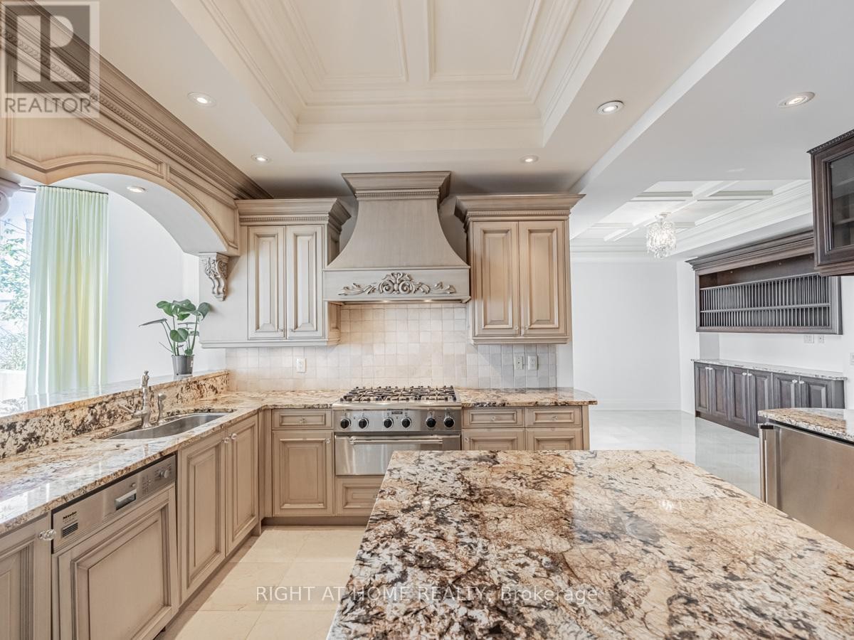 












LPH19 - 2095 LAKE SHORE BOULEVARD W

,
Toronto (Mimico),




Ontario
M8V4G4

