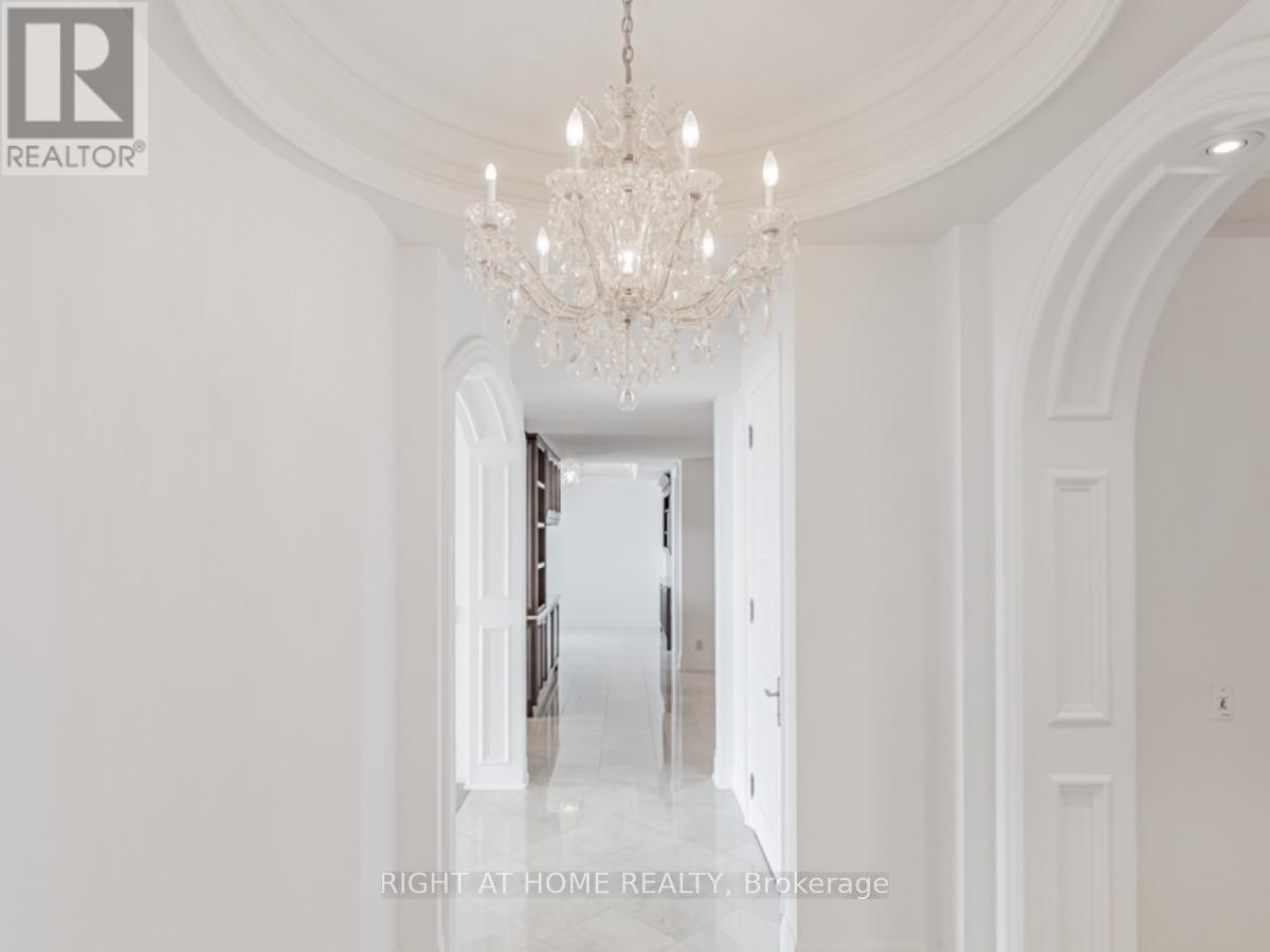 












LPH19 - 2095 LAKE SHORE BOULEVARD W

,
Toronto (Mimico),




Ontario
M8V4G4

