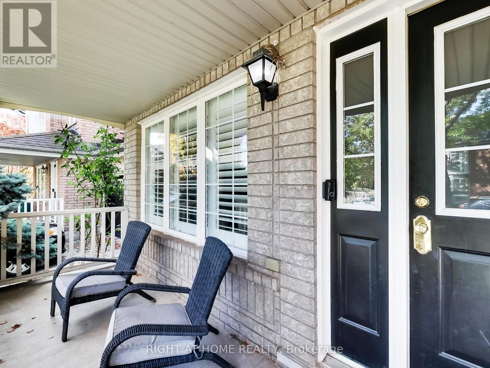












2527 NETTLECREEK CRESCENT

,
Oakville (WT West Oak Trails),




Ontario
L6M4C1

