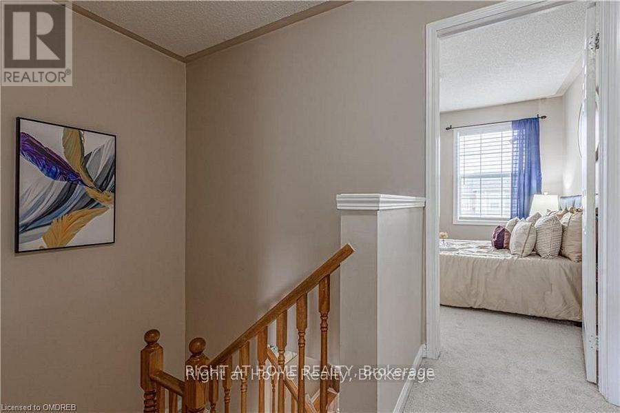 












1407 MCDERMOTT WAY N

,
Milton (BE Beaty),




Ontario
L9T6L6

