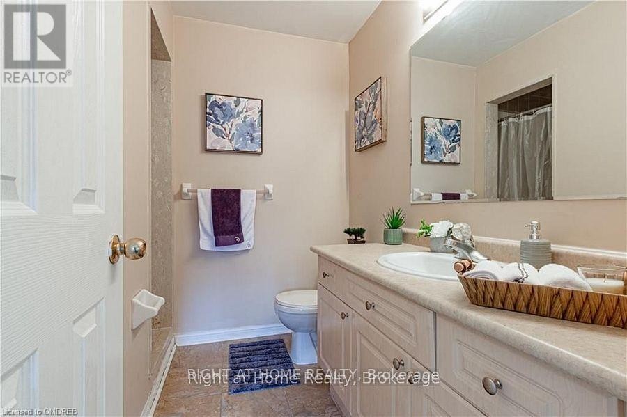












1407 MCDERMOTT WAY N

,
Milton (BE Beaty),




Ontario
L9T6L6

