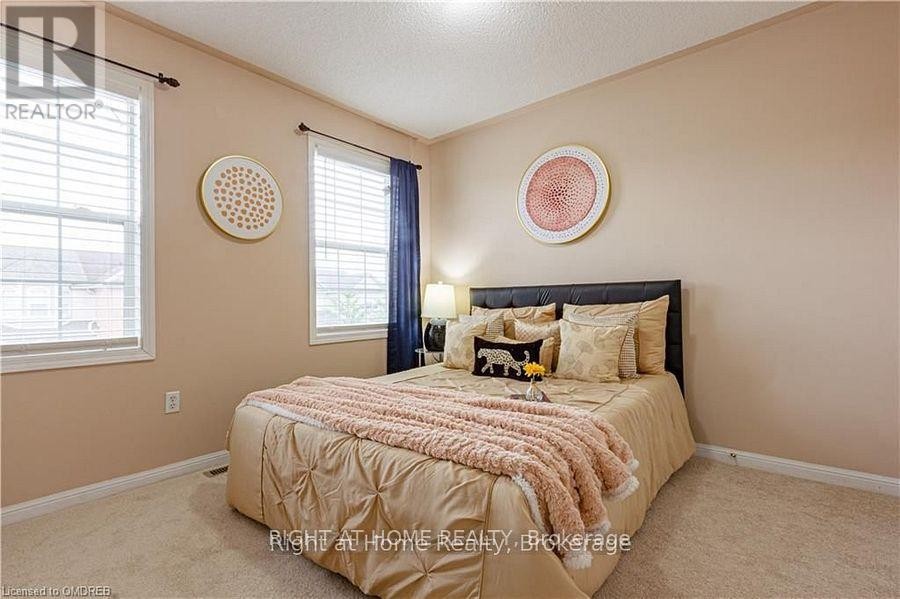 












1407 MCDERMOTT WAY N

,
Milton (BE Beaty),




Ontario
L9T6L6

