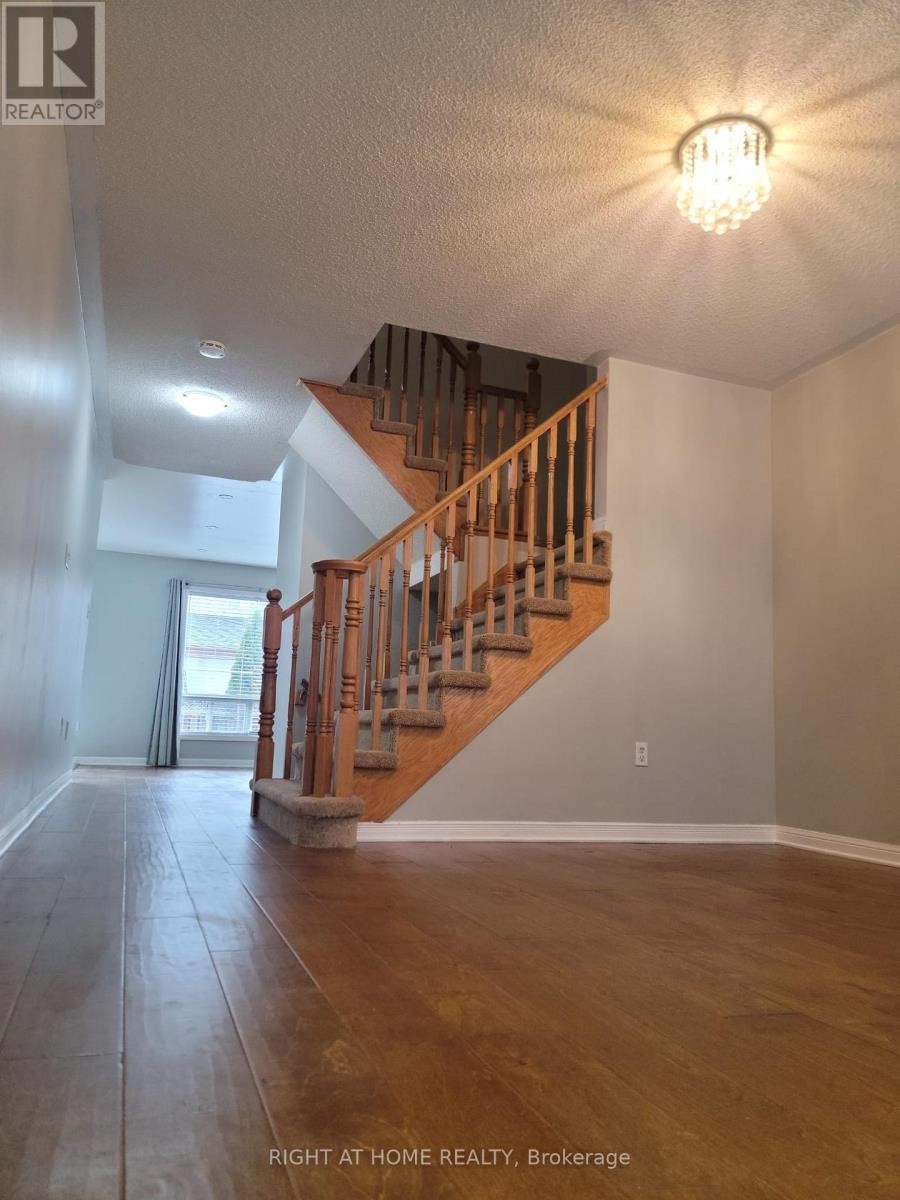 












1407 MCDERMOTT WAY N

,
Milton (BE Beaty),




Ontario
L9T6L6

