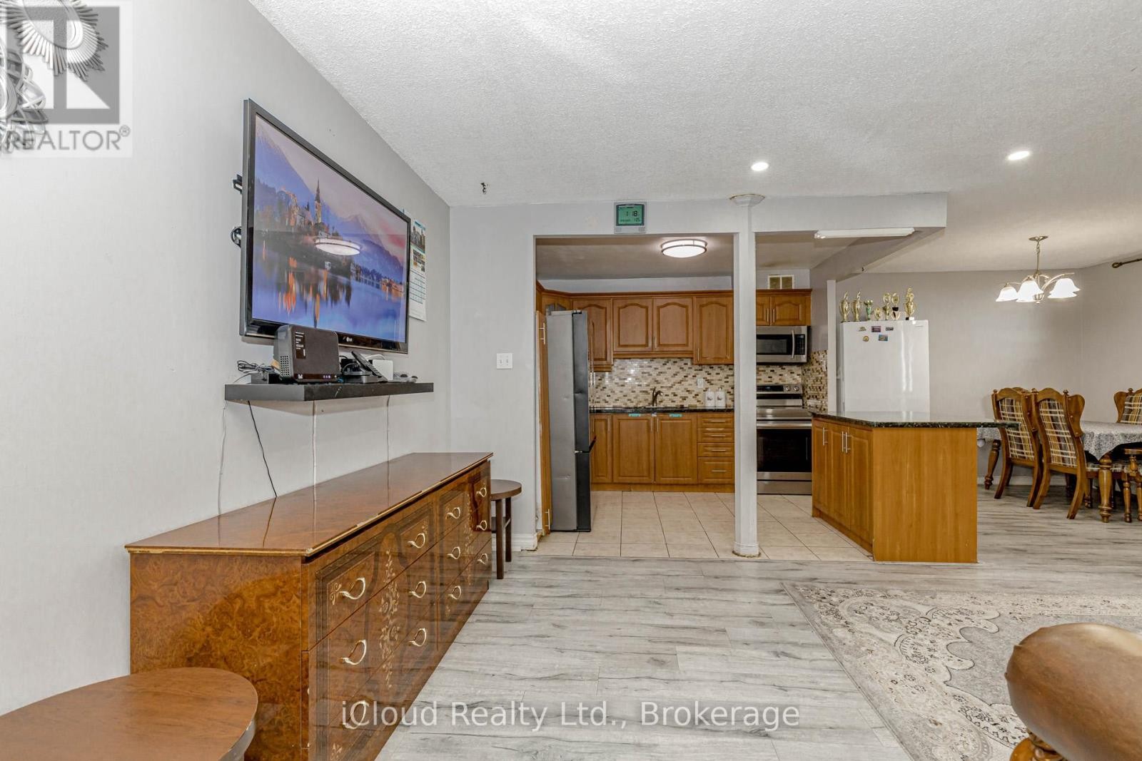 












502 - 3577 DERRY ROAD E

,
Mississauga (Malton),




Ontario
L4T1B3

