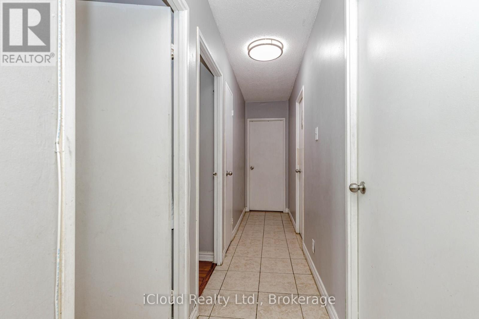 












502 - 3577 DERRY ROAD E

,
Mississauga (Malton),




Ontario
L4T1B3

