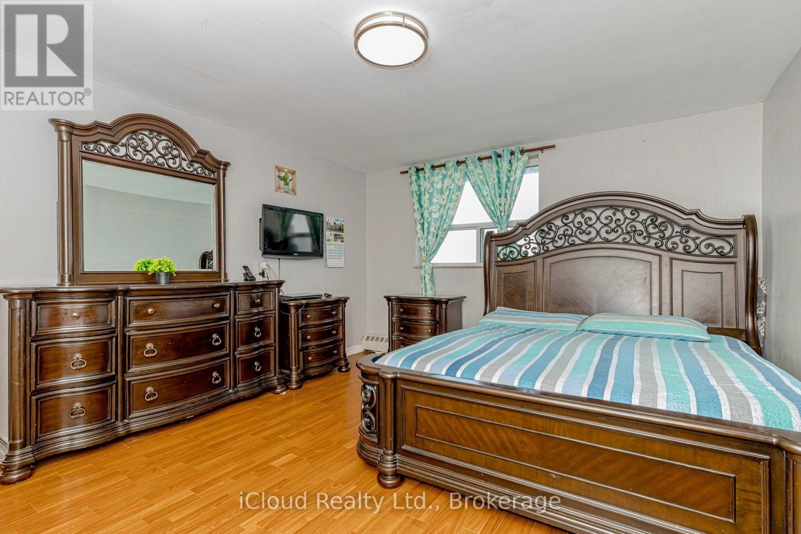 












502 - 3577 DERRY ROAD E

,
Mississauga (Malton),




Ontario
L4T1B3

