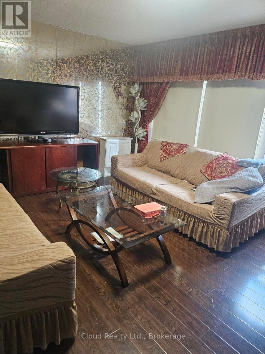 












182 - 6448 FINCH AVENUE W

,
Toronto (Mount Olive-Silverstone-Jamestown),




Ontario
M9V1T4

