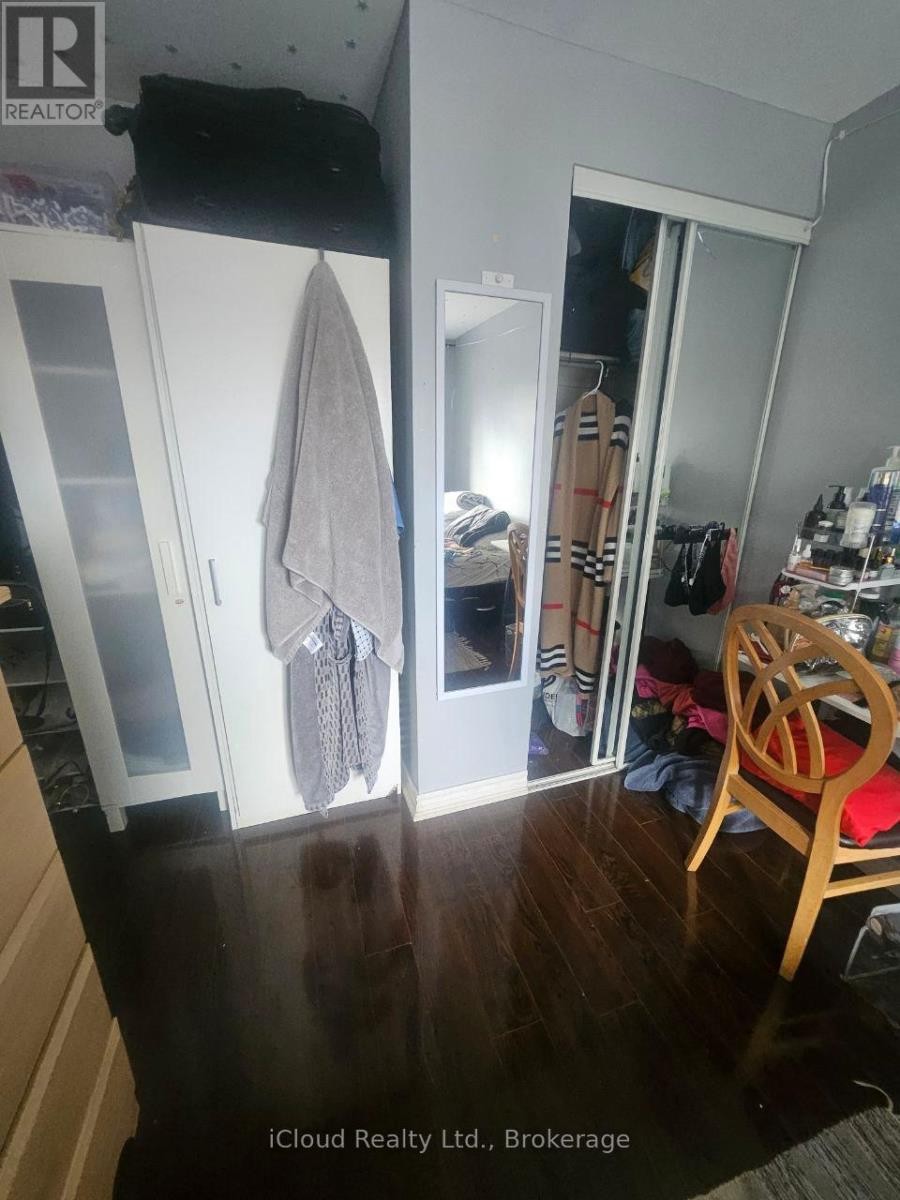 












182 - 6448 FINCH AVENUE W

,
Toronto (Mount Olive-Silverstone-Jamestown),




Ontario
M9V1T4

