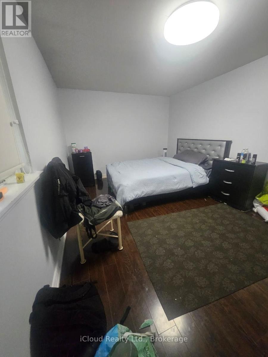 












182 - 6448 FINCH AVENUE W

,
Toronto (Mount Olive-Silverstone-Jamestown),




Ontario
M9V1T4

