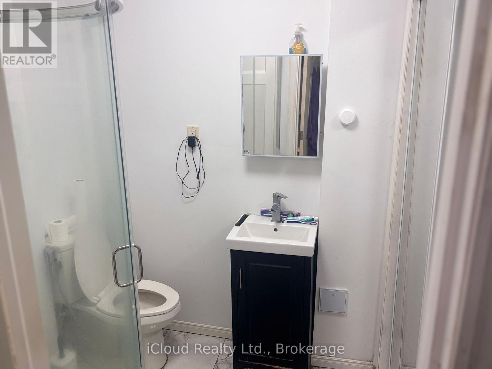 












182 - 6448 FINCH AVENUE W

,
Toronto (Mount Olive-Silverstone-Jamestown),




Ontario
M9V1T4

