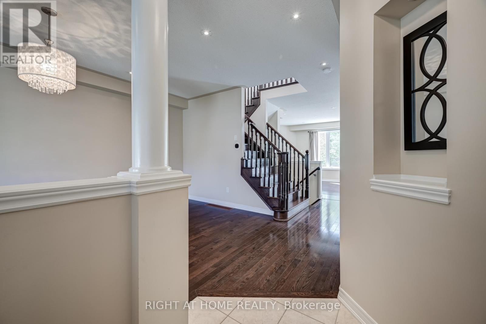 












3407 WHILABOUT TERRACE

,
Oakville (BR Bronte),




Ontario
L6L0A7

