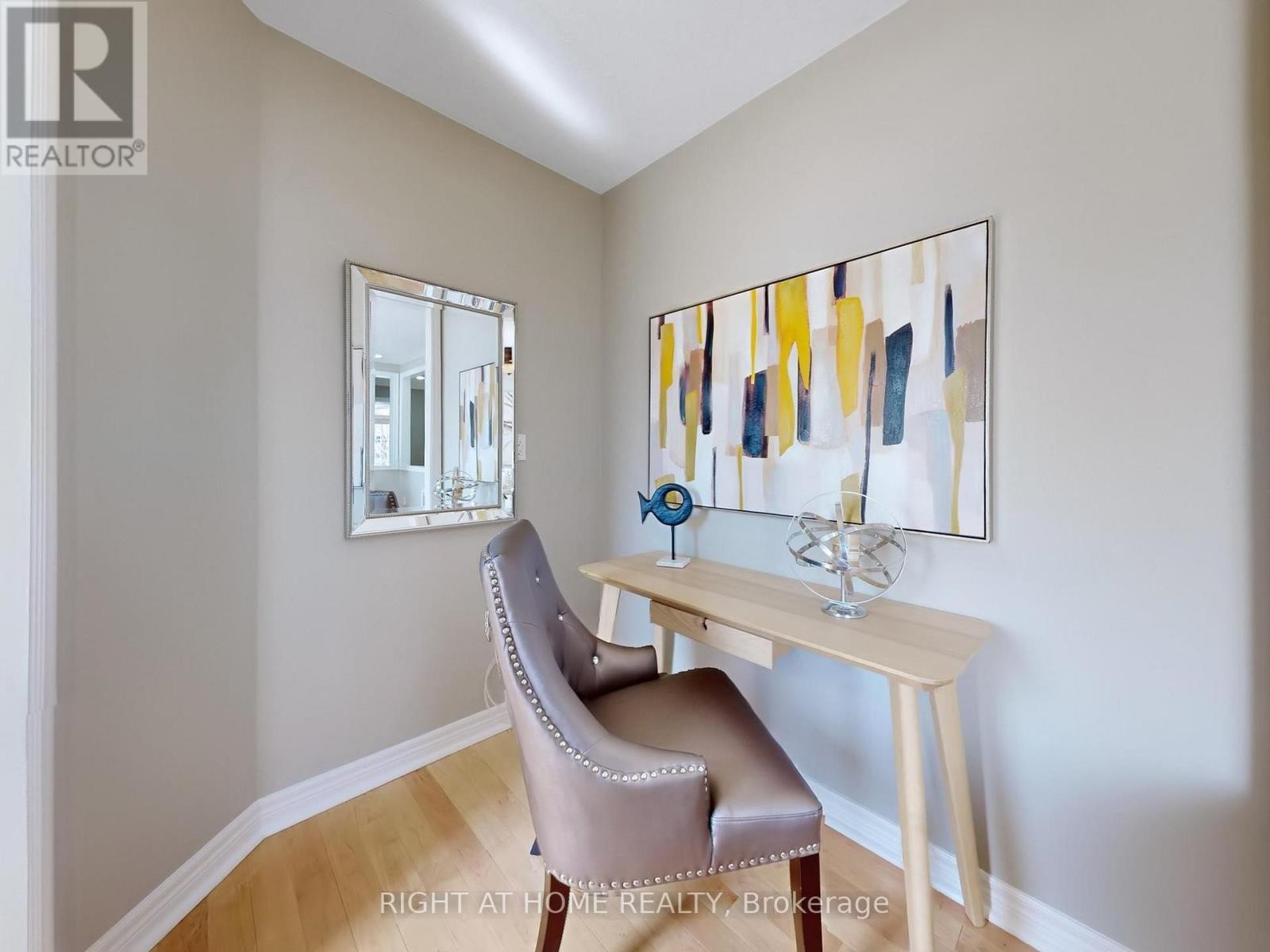 












3585 STONECUTTER CRESCENT

,
Mississauga (Churchill Meadows),




Ontario
L5M7N7

