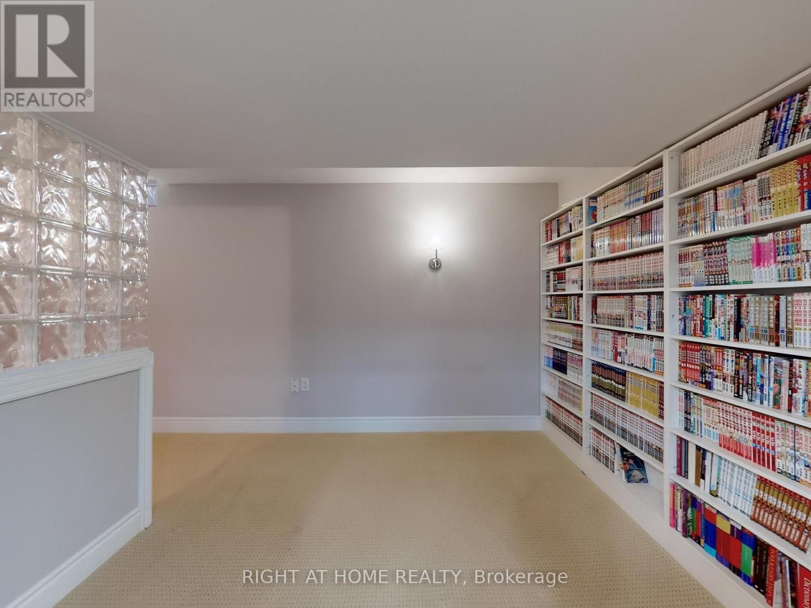 












3585 STONECUTTER CRESCENT

,
Mississauga (Churchill Meadows),




Ontario
L5M7N7

