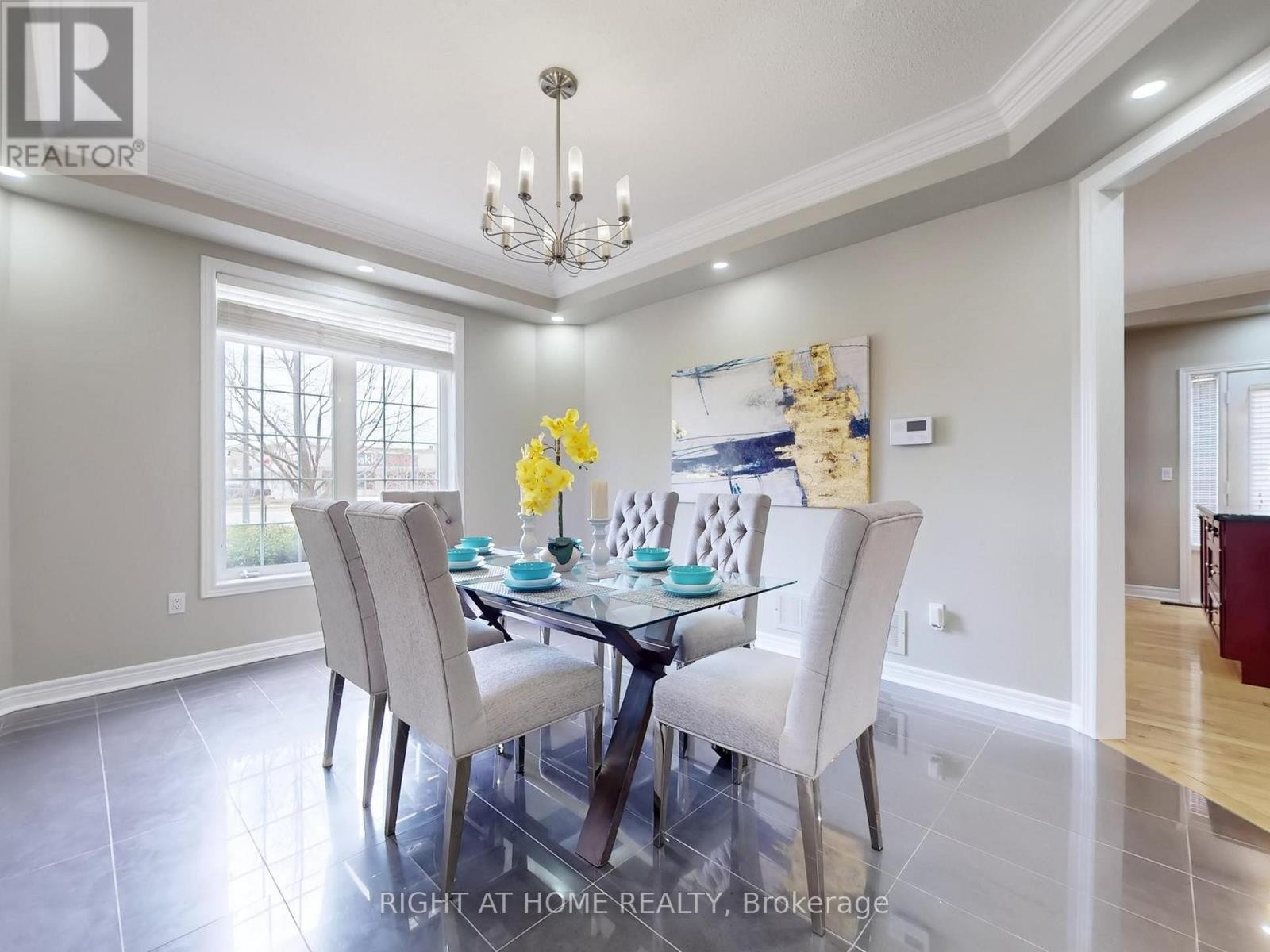 












3585 STONECUTTER CRESCENT

,
Mississauga (Churchill Meadows),




Ontario
L5M7N7

