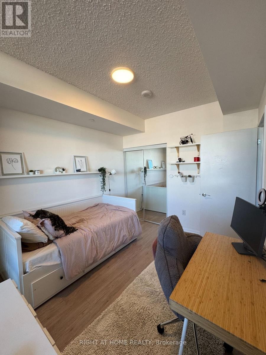 












238 - 36 VIA BAGNATO

,
Toronto (Yorkdale-Glen Park),




Ontario
M6A0B7

