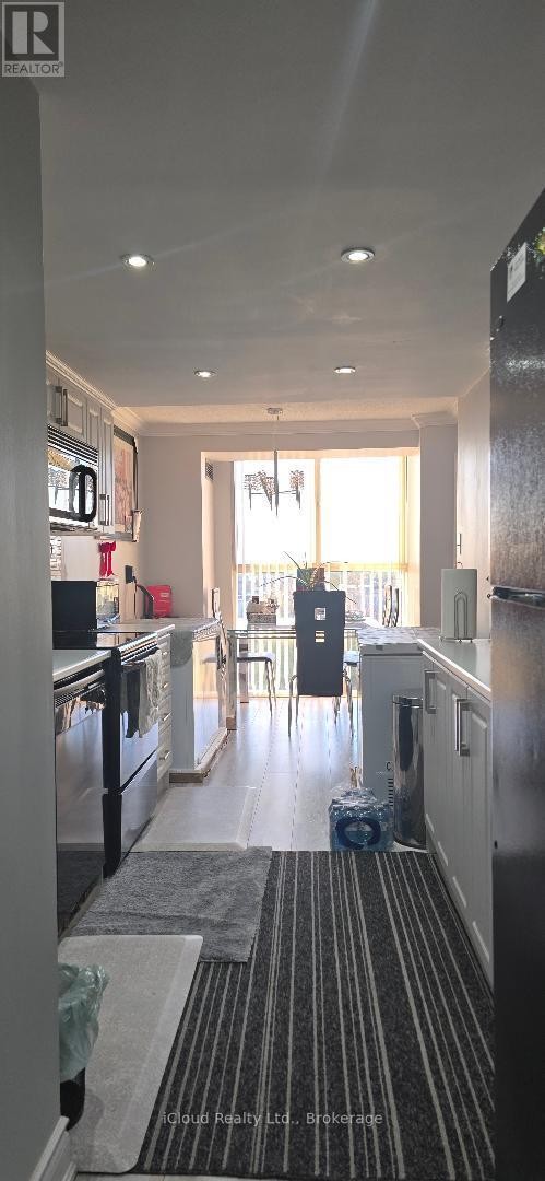 












706 - 600 REXDALE BOULEVARD

,
Toronto (West Humber-Clairville),




Ontario
M9W6T4

