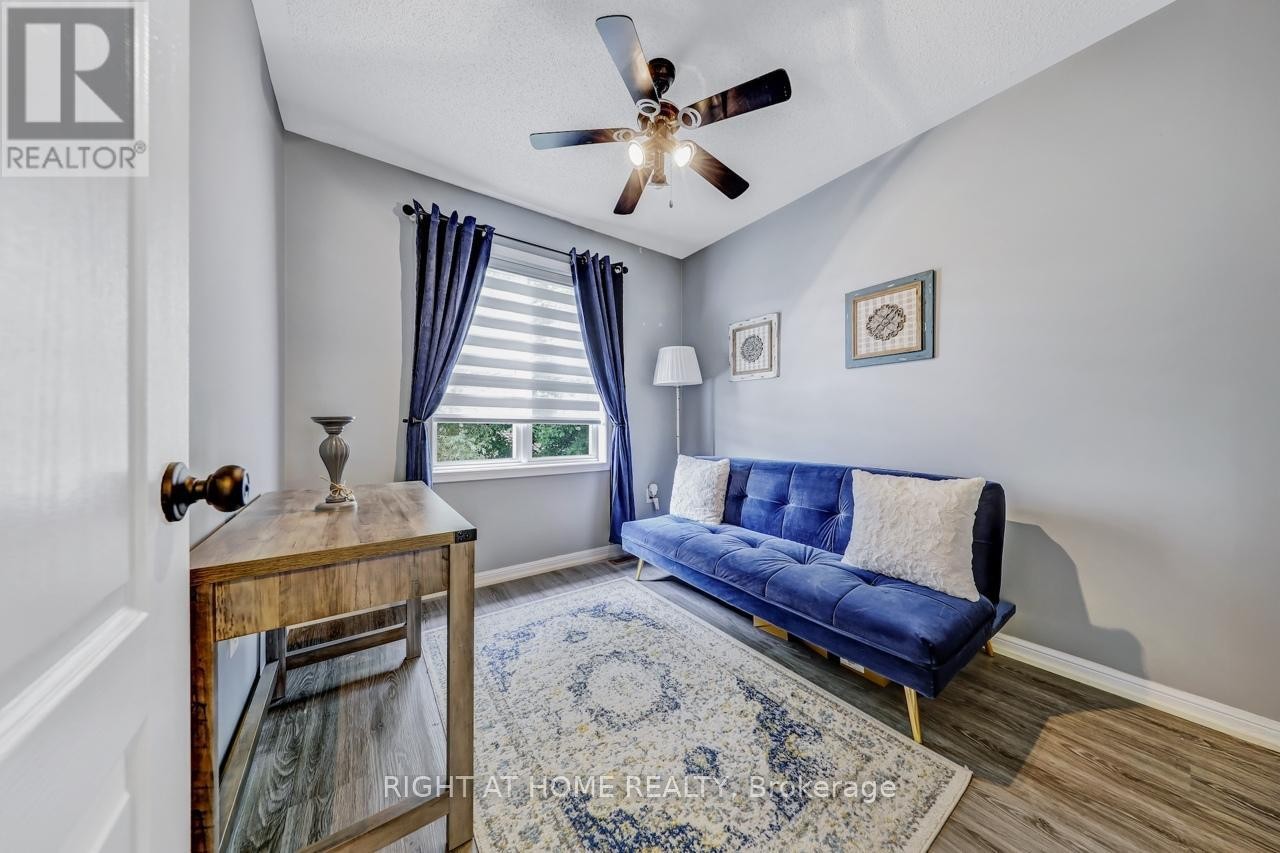 












23 SEED HOUSE LANE

,
Halton Hills (Georgetown),




Ontario
L7G6K3

