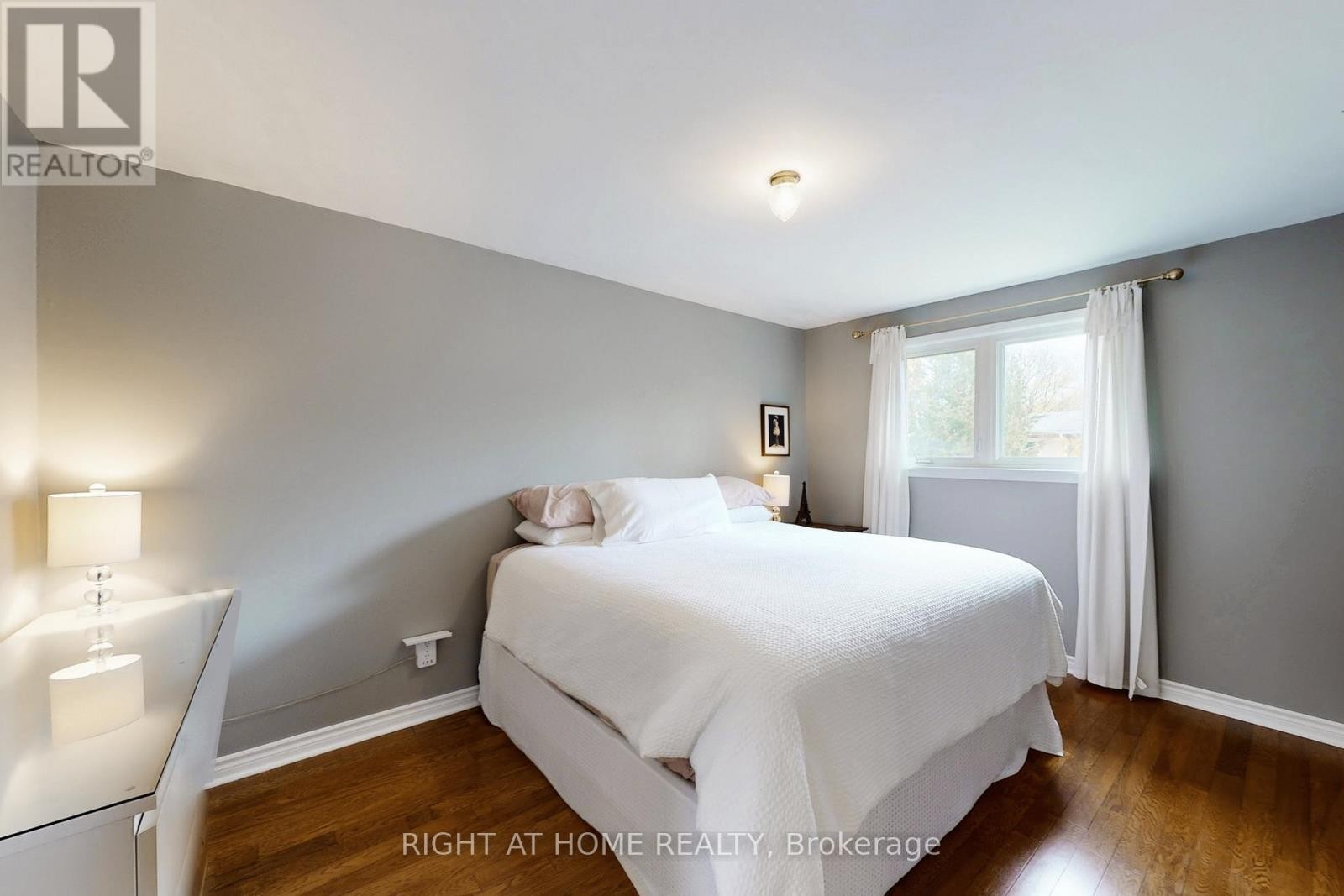 












7161 TAMAR ROAD

,
Mississauga (Meadowvale),




Ontario
L5N1Y7

