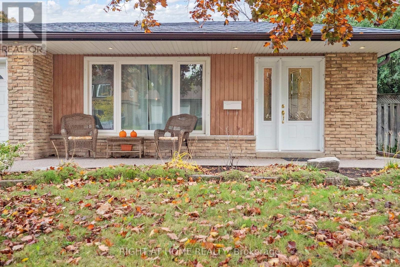 












7161 TAMAR ROAD

,
Mississauga (Meadowvale),




Ontario
L5N1Y7

