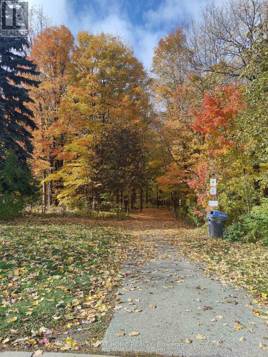 












7161 TAMAR ROAD

,
Mississauga (Meadowvale),




Ontario
L5N1Y7

