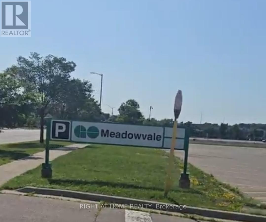 












7161 TAMAR ROAD

,
Mississauga (Meadowvale),




Ontario
L5N1Y7

