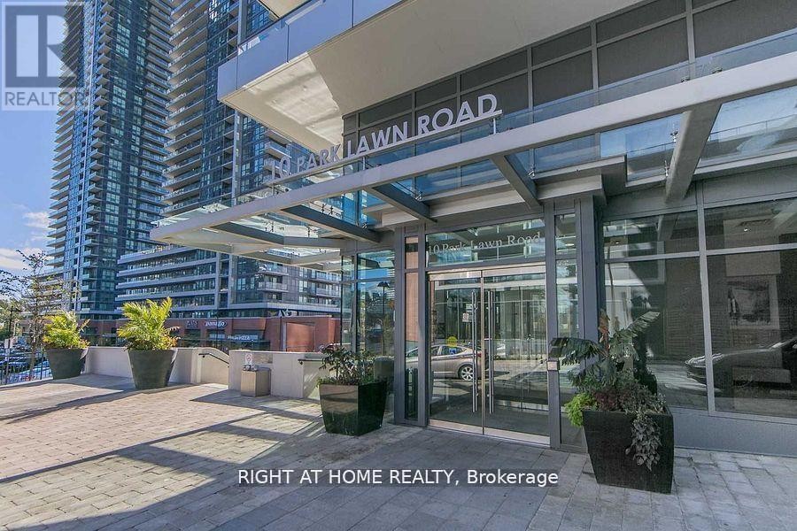 












2208 - 10 PARK LAWN ROAD

,
Toronto (Mimico),




Ontario
M8V0H9

