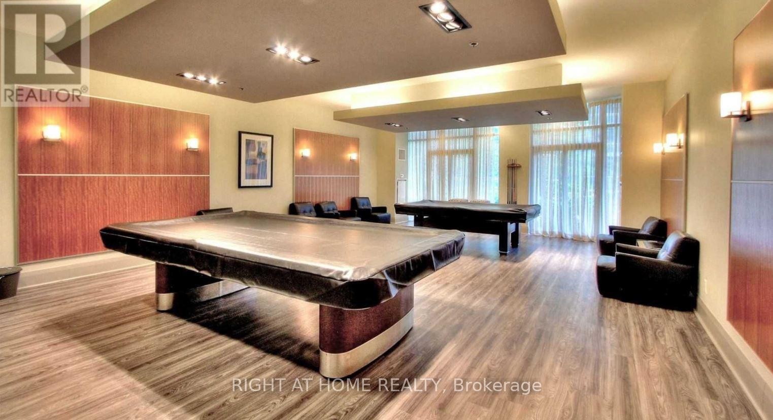 












401 - 58 MARINE PARADE DRIVE

,
Toronto (Mimico),




Ontario
M8V4G1

