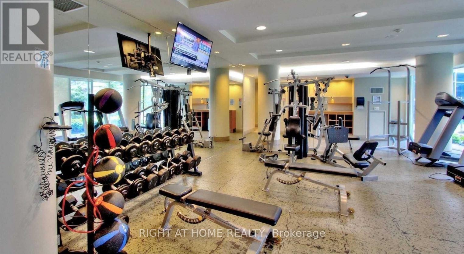 












401 - 58 MARINE PARADE DRIVE

,
Toronto (Mimico),




Ontario
M8V4G1

