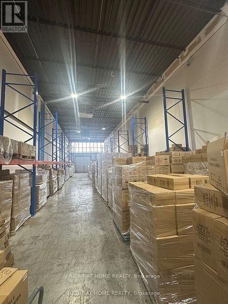 












10 - 4478 CHESSWOOD DRIVE

,
Toronto (York University Heights),




Ontario
M3J2B9

