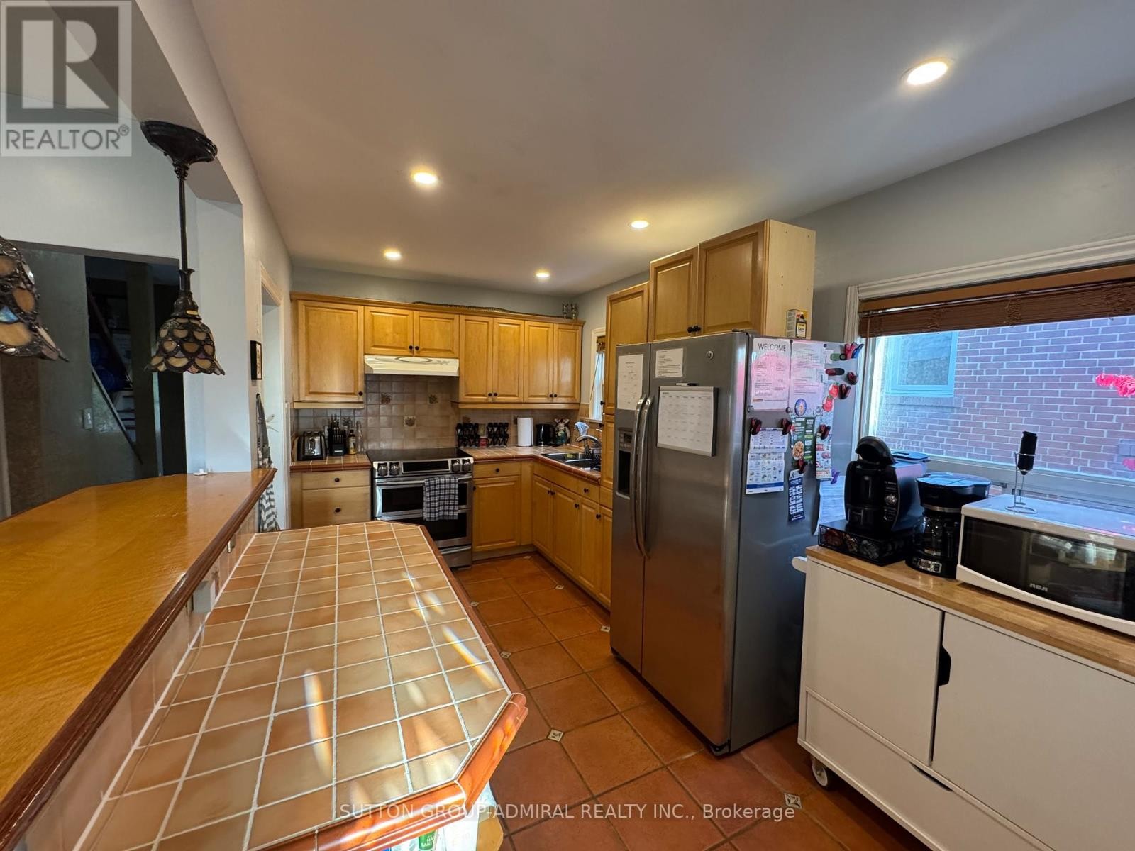 












37 COPPERMILL DRIVE

,
Toronto (Rexdale-Kipling),




Ontario
M9W3Z4

