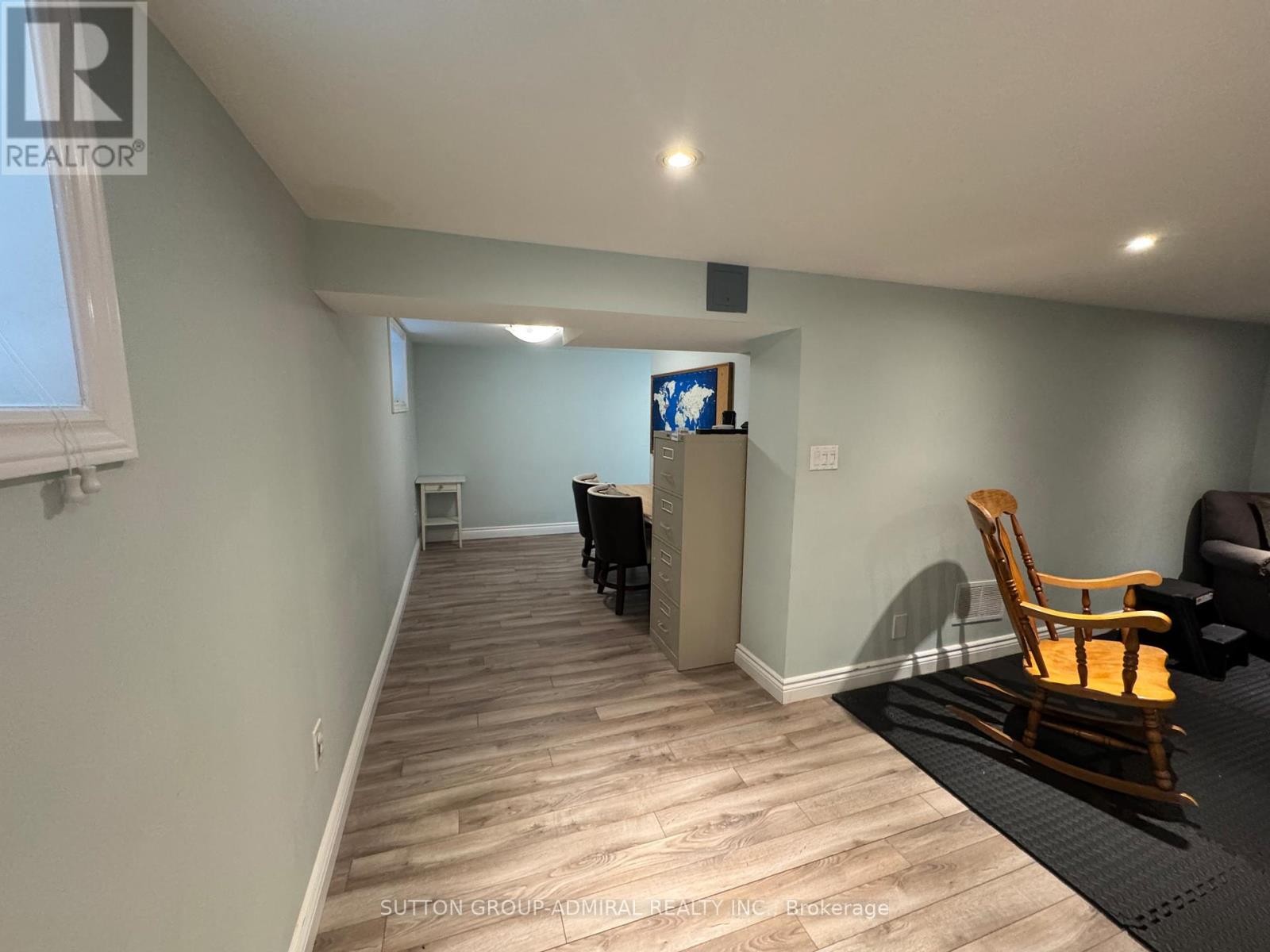 












37 COPPERMILL DRIVE

,
Toronto (Rexdale-Kipling),




Ontario
M9W3Z4

