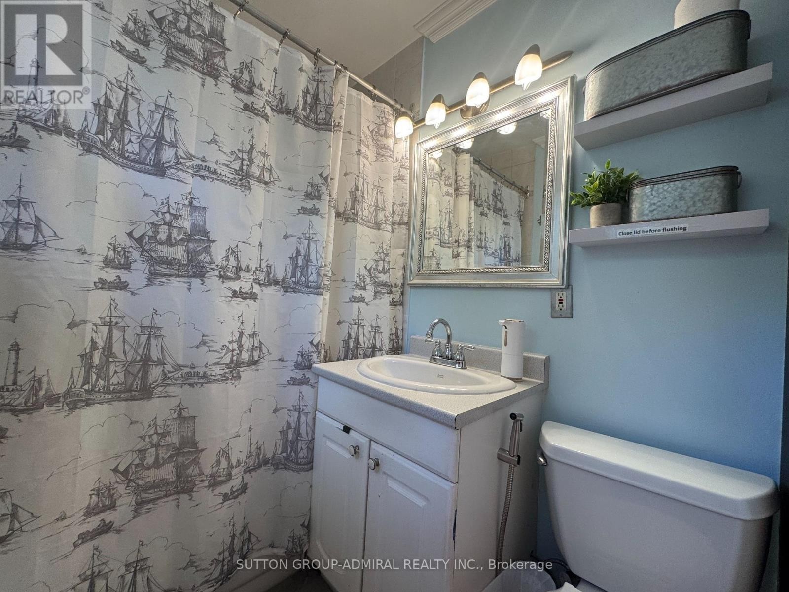 












37 COPPERMILL DRIVE

,
Toronto (Rexdale-Kipling),




Ontario
M9W3Z4

