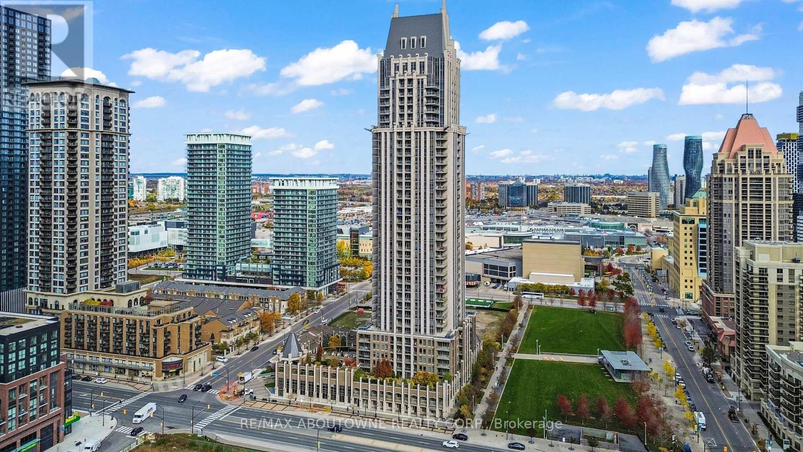 












1609 - 388 PRINCE OF WALES DRIVE

,
Mississauga (City Centre),




Ontario
L5B0A1

