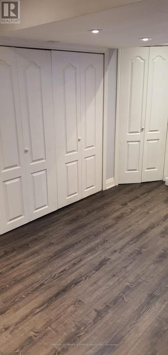 












BSMT - 3210 CARABELLA WAY

,
Mississauga (Churchill Meadows),




Ontario
L5M6S6

