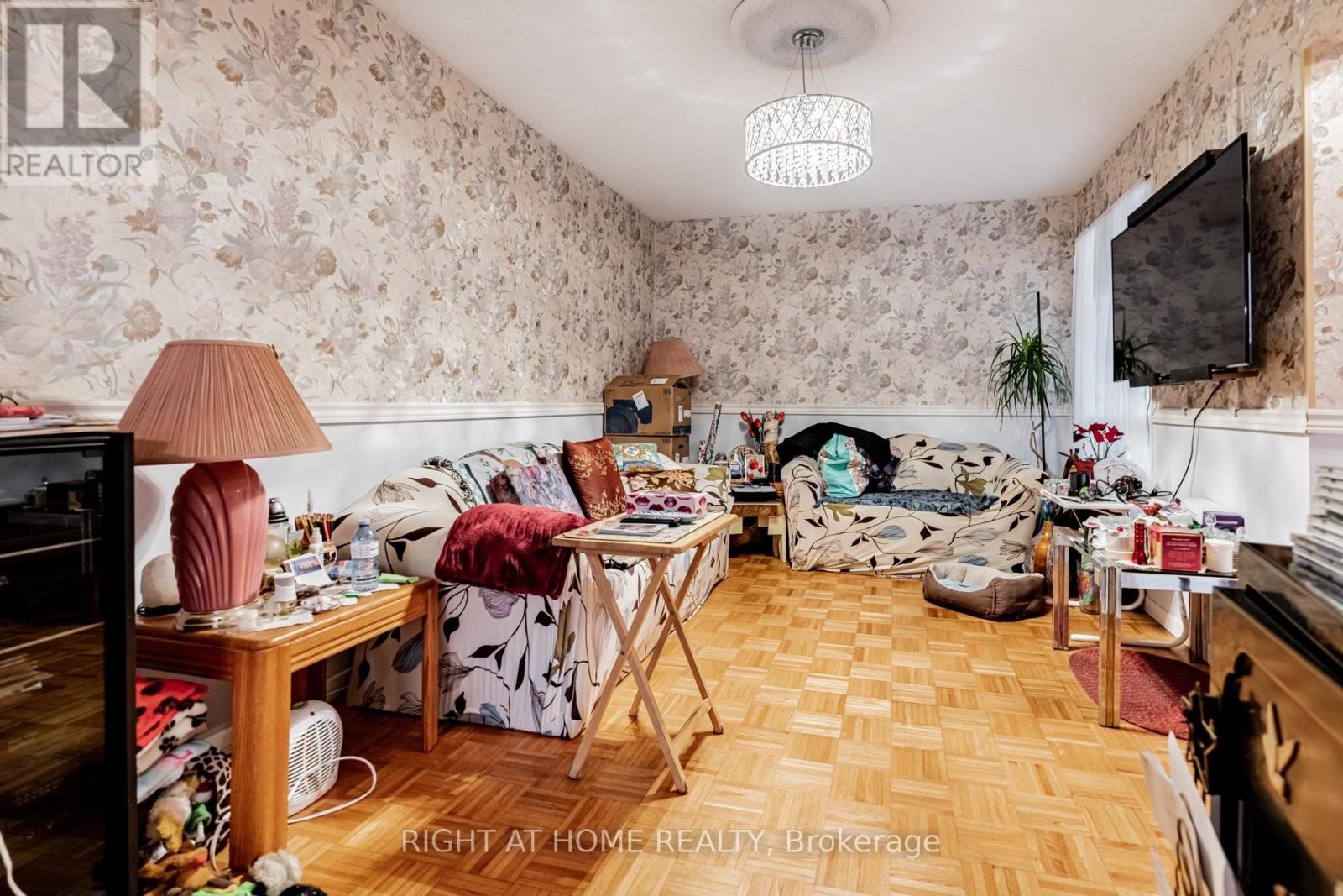 












4278 SAWMILL VALLEY DRIVE

,
Mississauga (Erin Mills),




Ontario
L5L3M9

