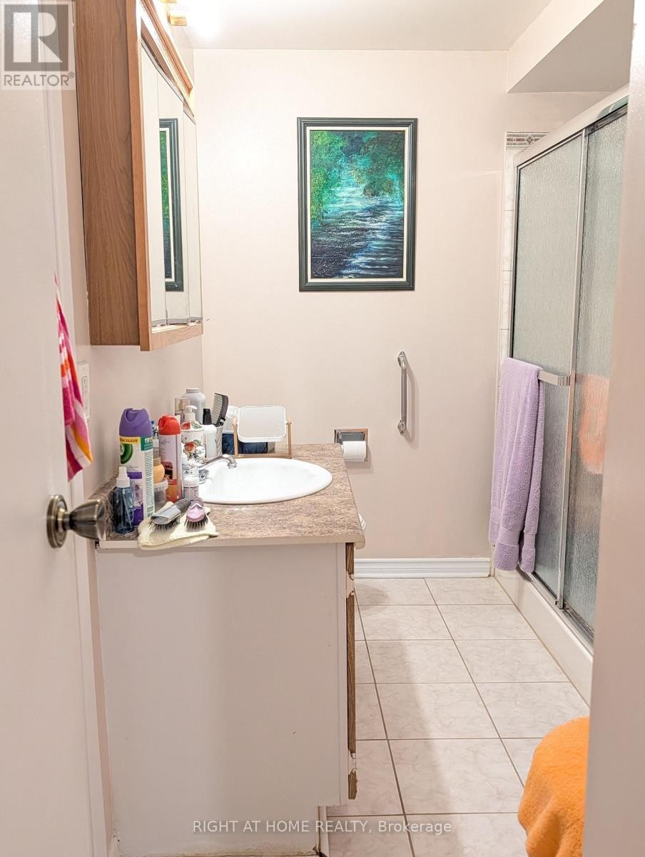 












4278 SAWMILL VALLEY DRIVE

,
Mississauga (Erin Mills),




Ontario
L5L3M9

