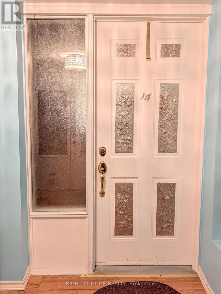 












4278 SAWMILL VALLEY DRIVE

,
Mississauga (Erin Mills),




Ontario
L5L3M9

