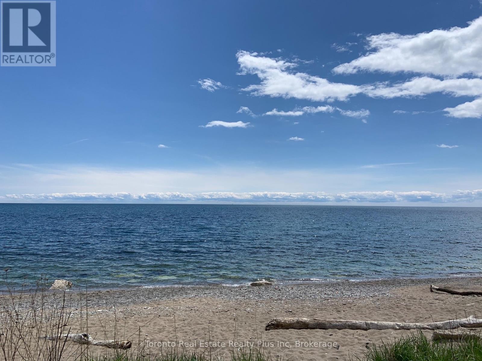 












403 - 39 ANNIE CRAIG DRIVE

,
Toronto (Mimico),




Ontario
M8V0H1

