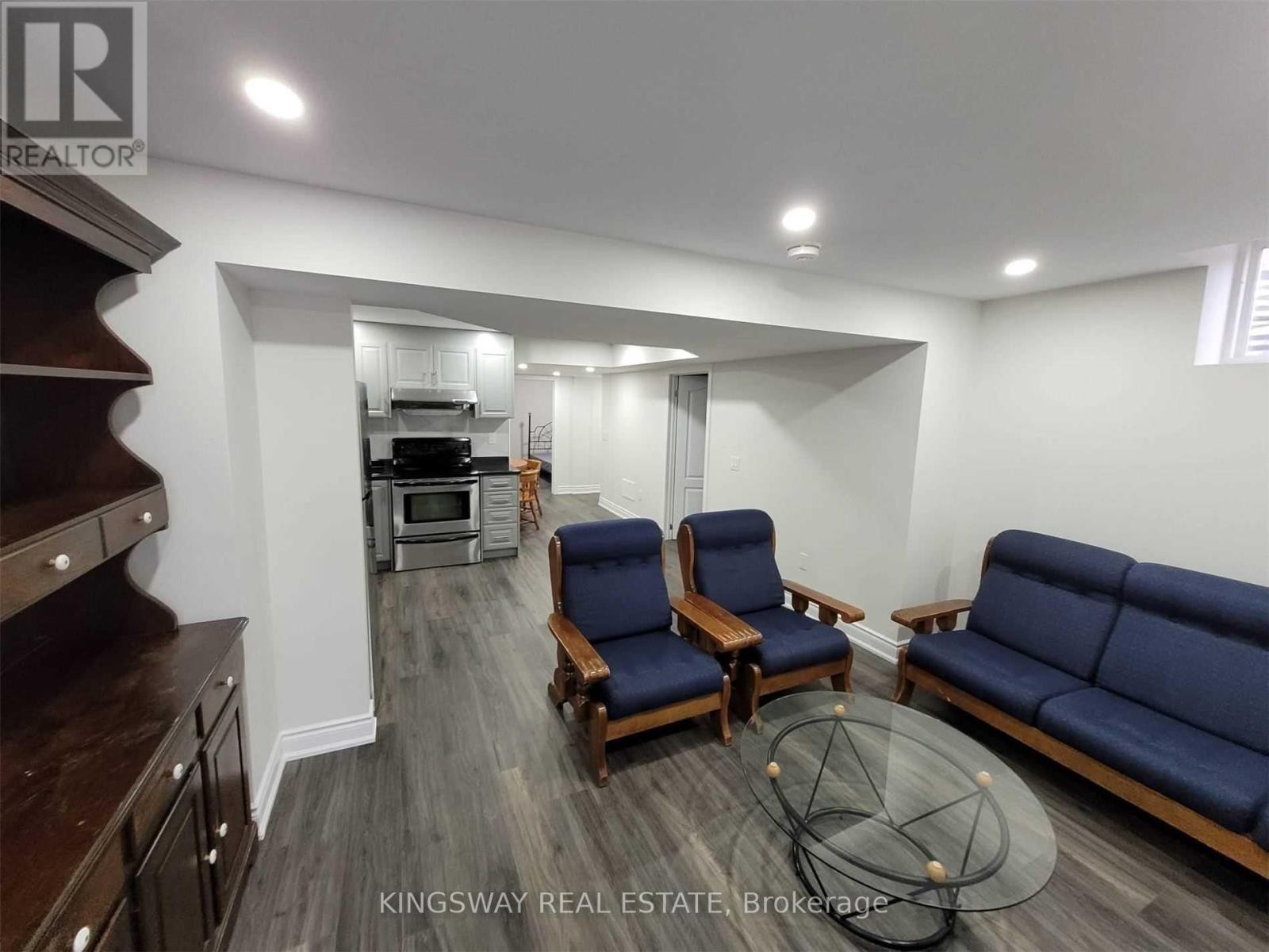 












LOWER - 6249 PRAIRIE CIRCLE

,
Mississauga (Lisgar),




Ontario
L5N5Y9

