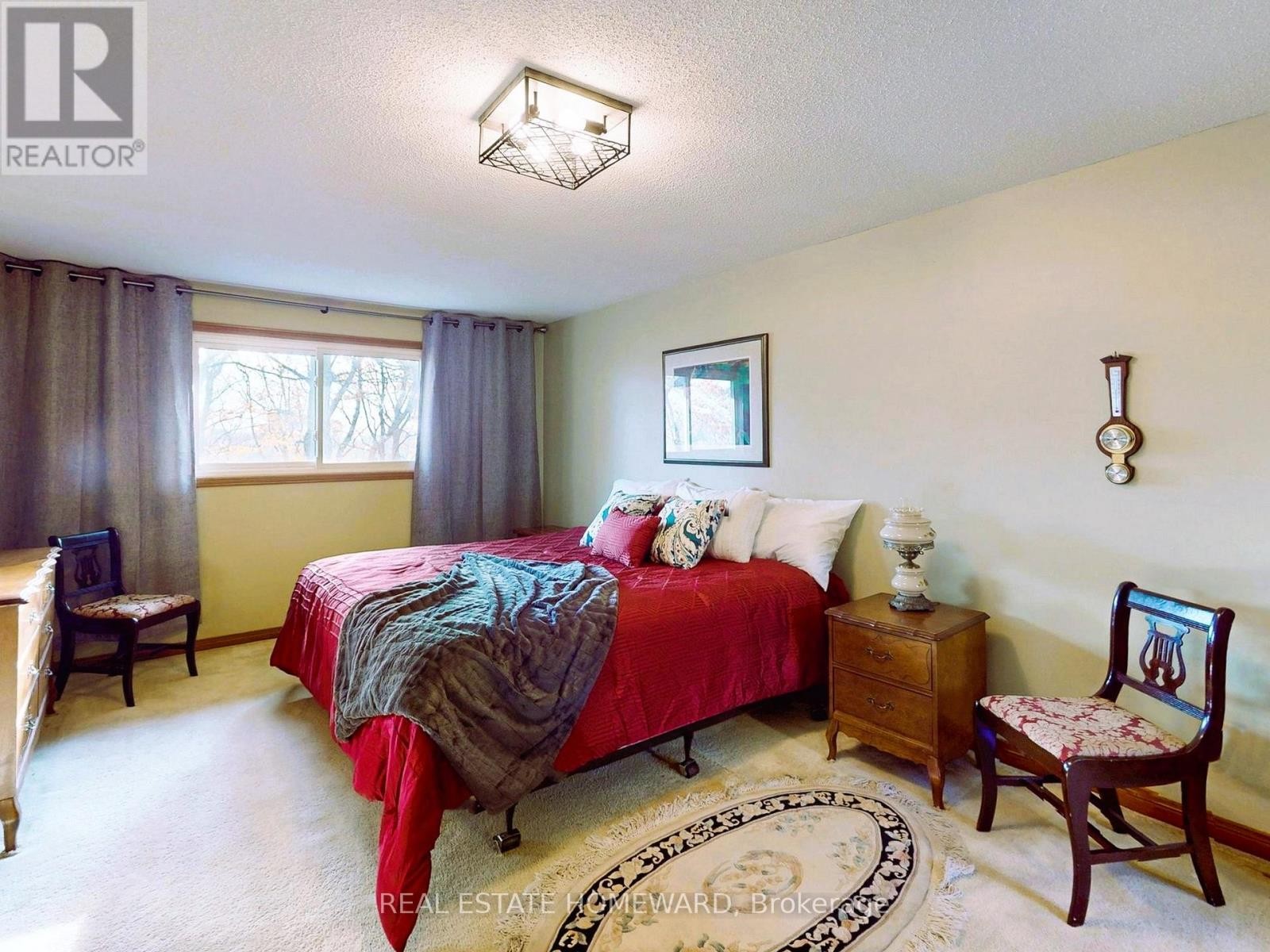 












3058 VIEWMOUNT ROAD

,
Oakville (WO West),




Ontario
L6L5M7

