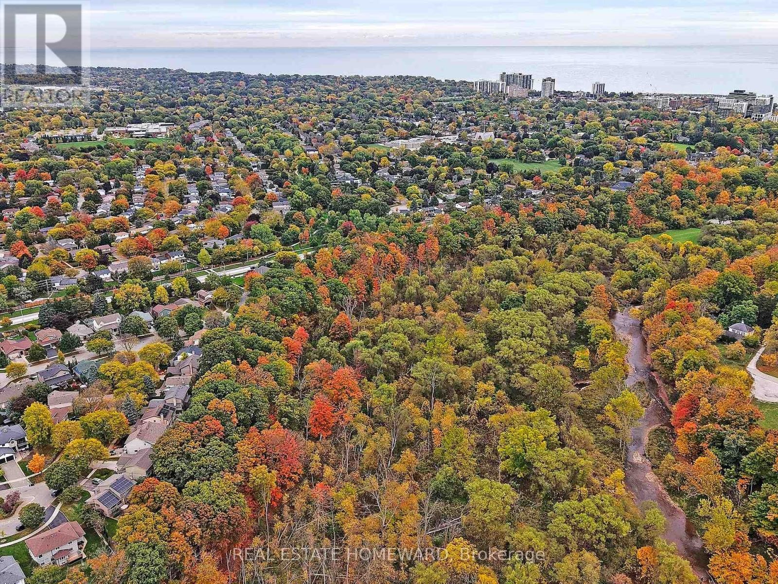 












3058 VIEWMOUNT ROAD

,
Oakville (WO West),




Ontario
L6L5M7

