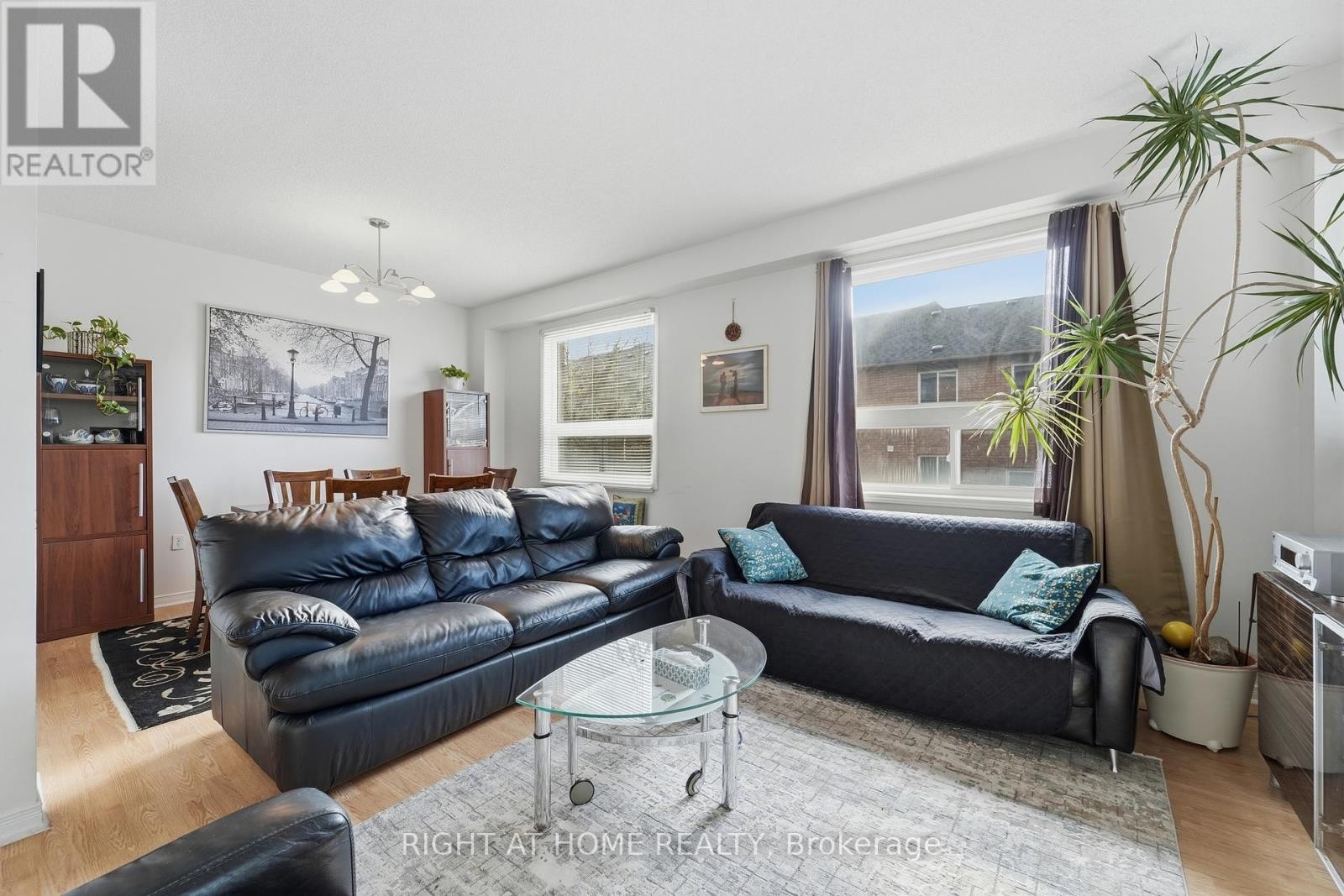 












154 - 7155 MAGISTRATE TERRACE

,
Mississauga (Meadowvale Village),




Ontario
L5W1Y9

