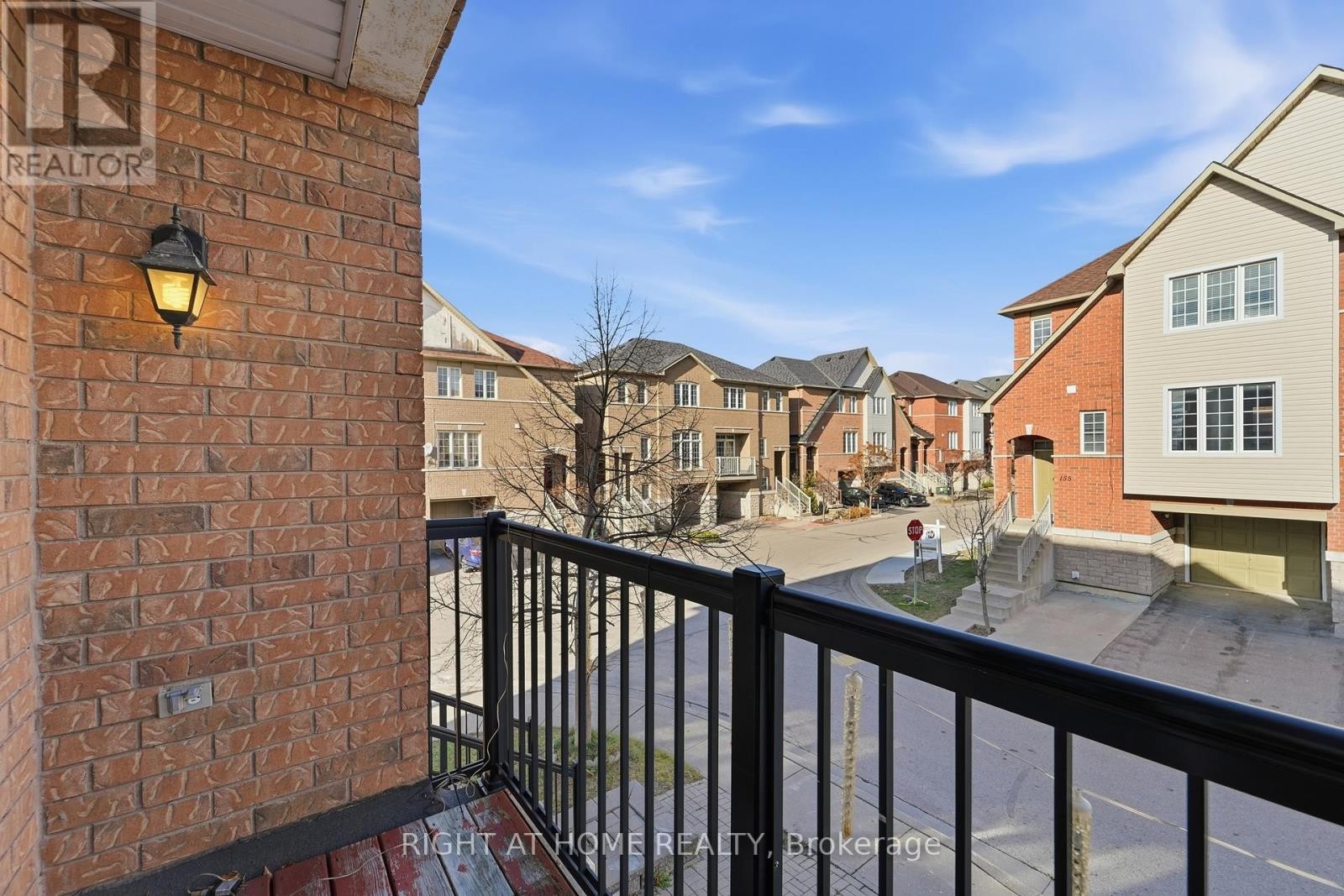 












154 - 7155 MAGISTRATE TERRACE

,
Mississauga (Meadowvale Village),




Ontario
L5W1Y9

