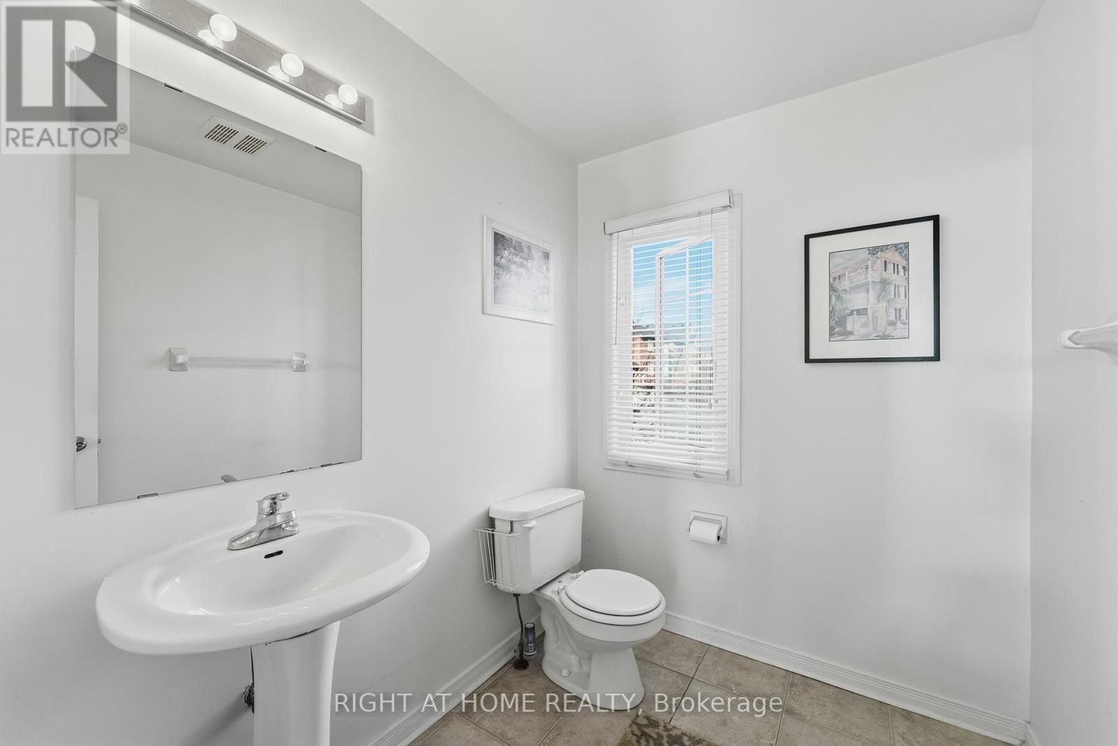 












154 - 7155 MAGISTRATE TERRACE

,
Mississauga (Meadowvale Village),




Ontario
L5W1Y9

