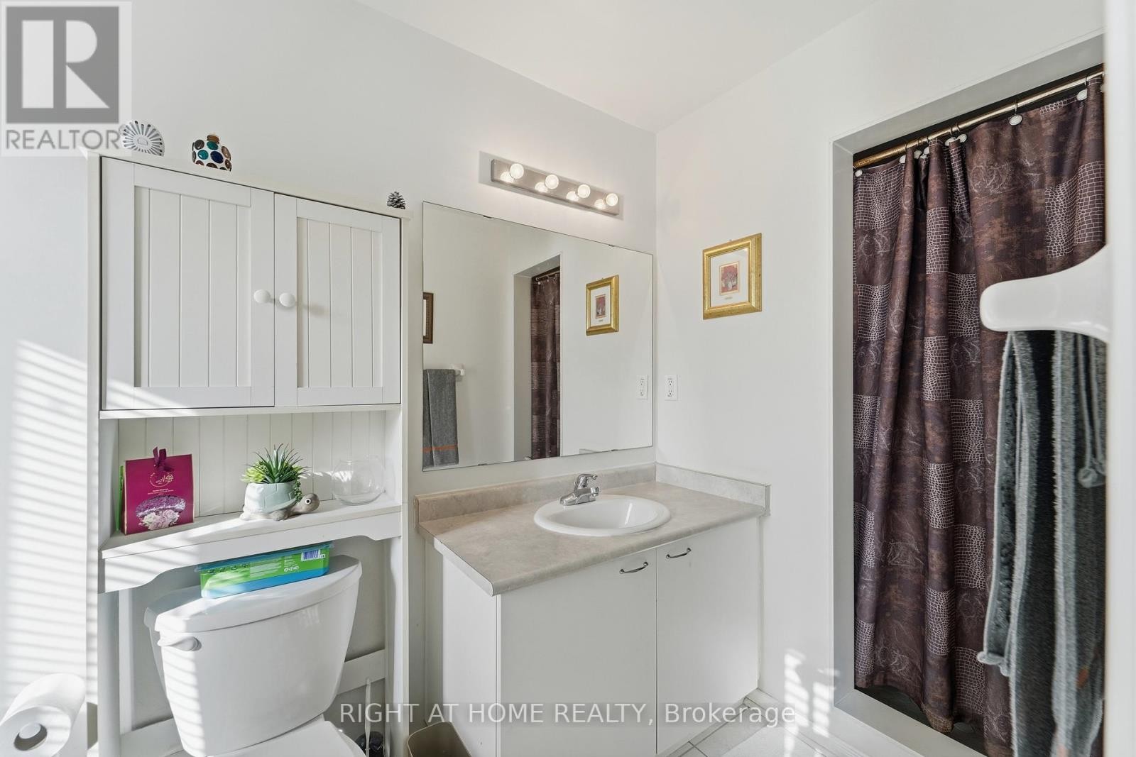 












154 - 7155 MAGISTRATE TERRACE

,
Mississauga (Meadowvale Village),




Ontario
L5W1Y9

