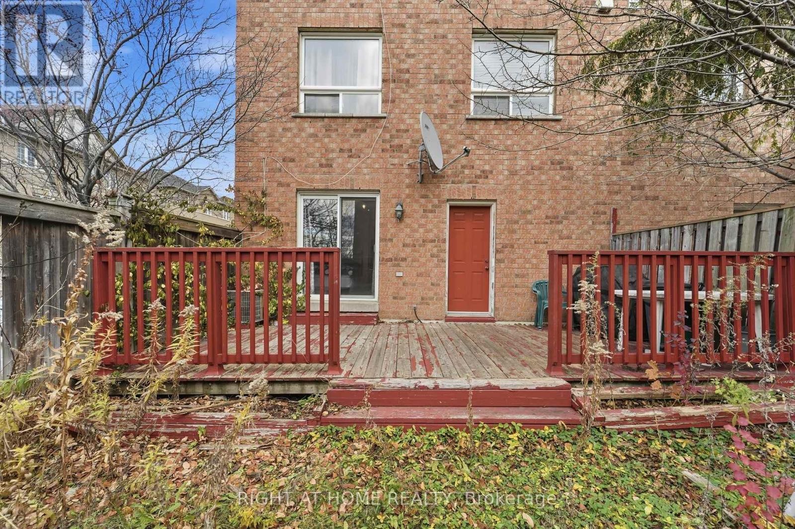 












154 - 7155 MAGISTRATE TERRACE

,
Mississauga (Meadowvale Village),




Ontario
L5W1Y9

