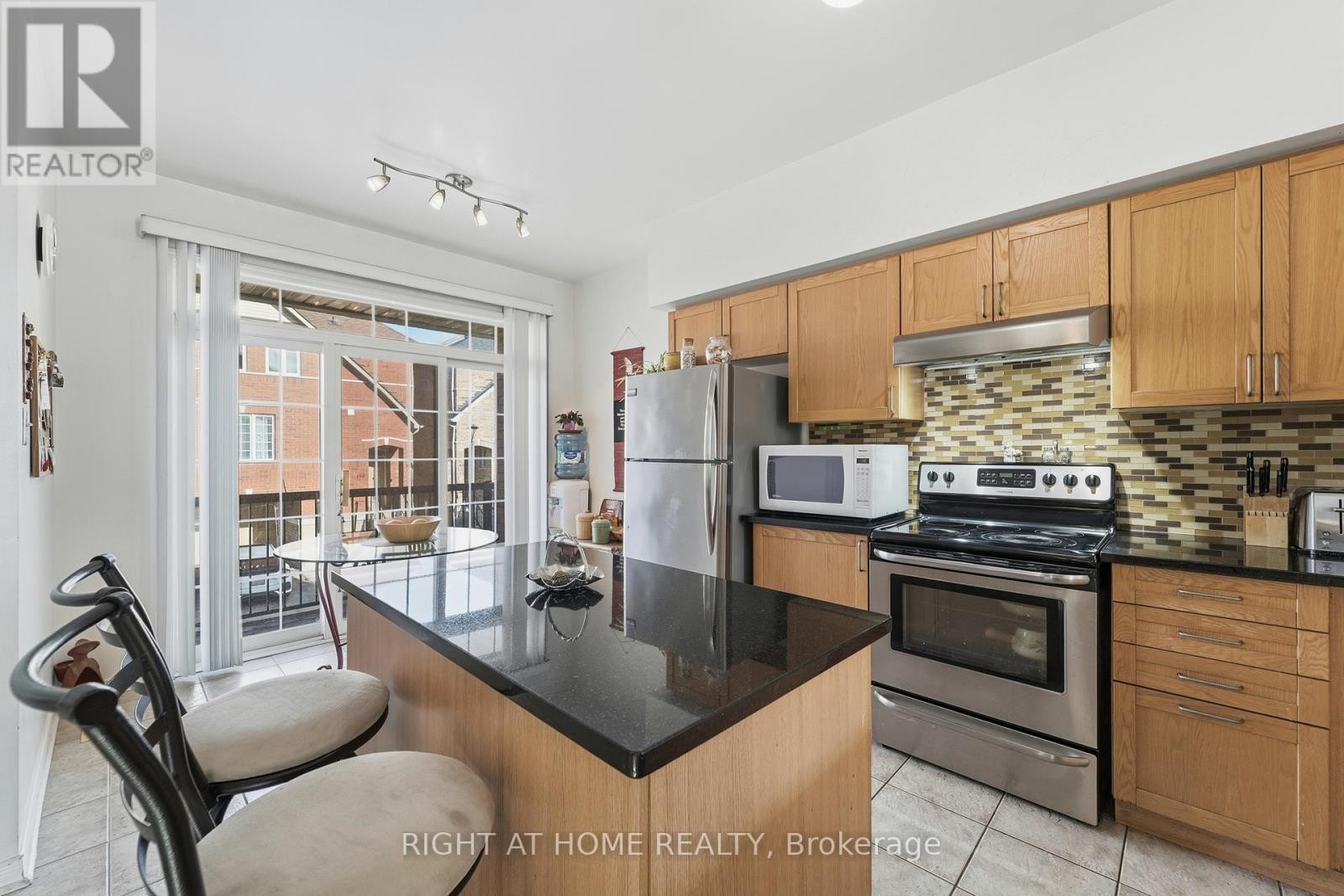 












154 - 7155 MAGISTRATE TERRACE

,
Mississauga (Meadowvale Village),




Ontario
L5W1Y9

