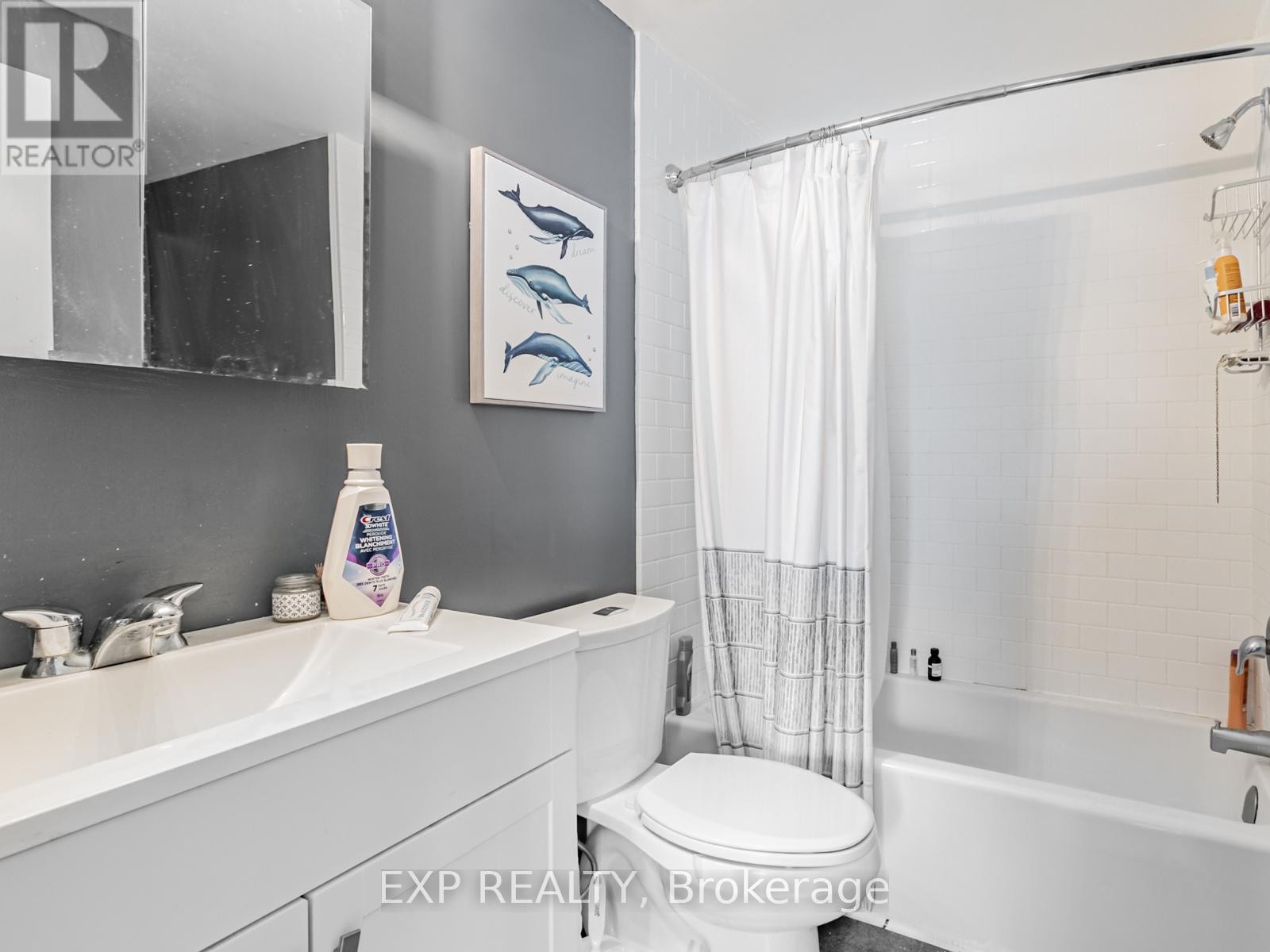 












64 - 2050 UPPER MIDDLE ROAD

,
Burlington (Brant Hills),




Ontario
L7P3R9

